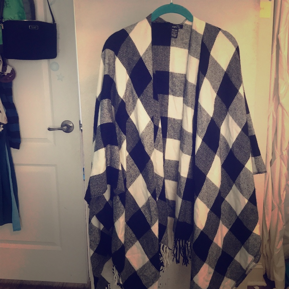 Oversized shawl